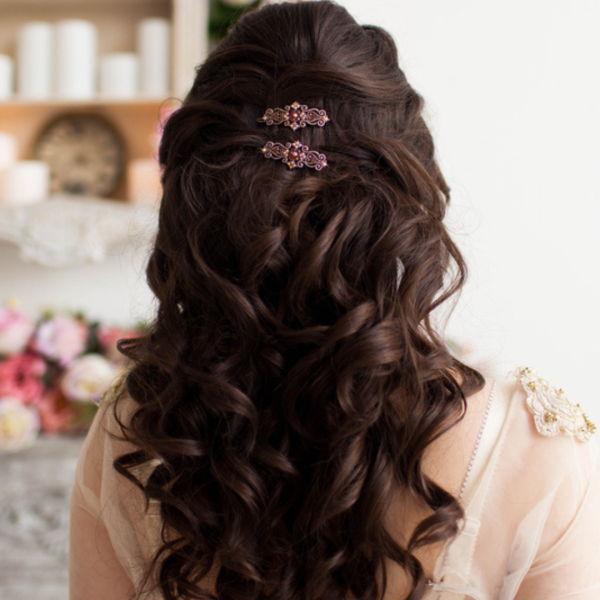 Hair Services At Meenakshi Dutt Makeovers